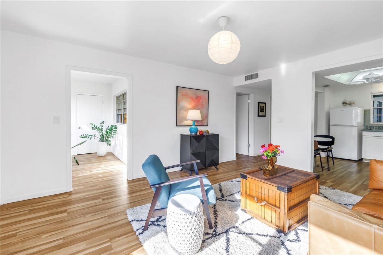 800 71st Avenue N, Unit 10, Saint Petersburg, FL 33702 Photo