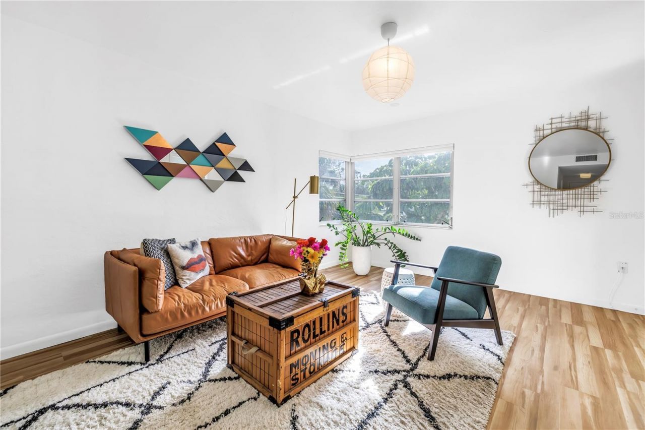 800 71st Avenue N, Unit 10, Saint Petersburg, FL 33702 Photo