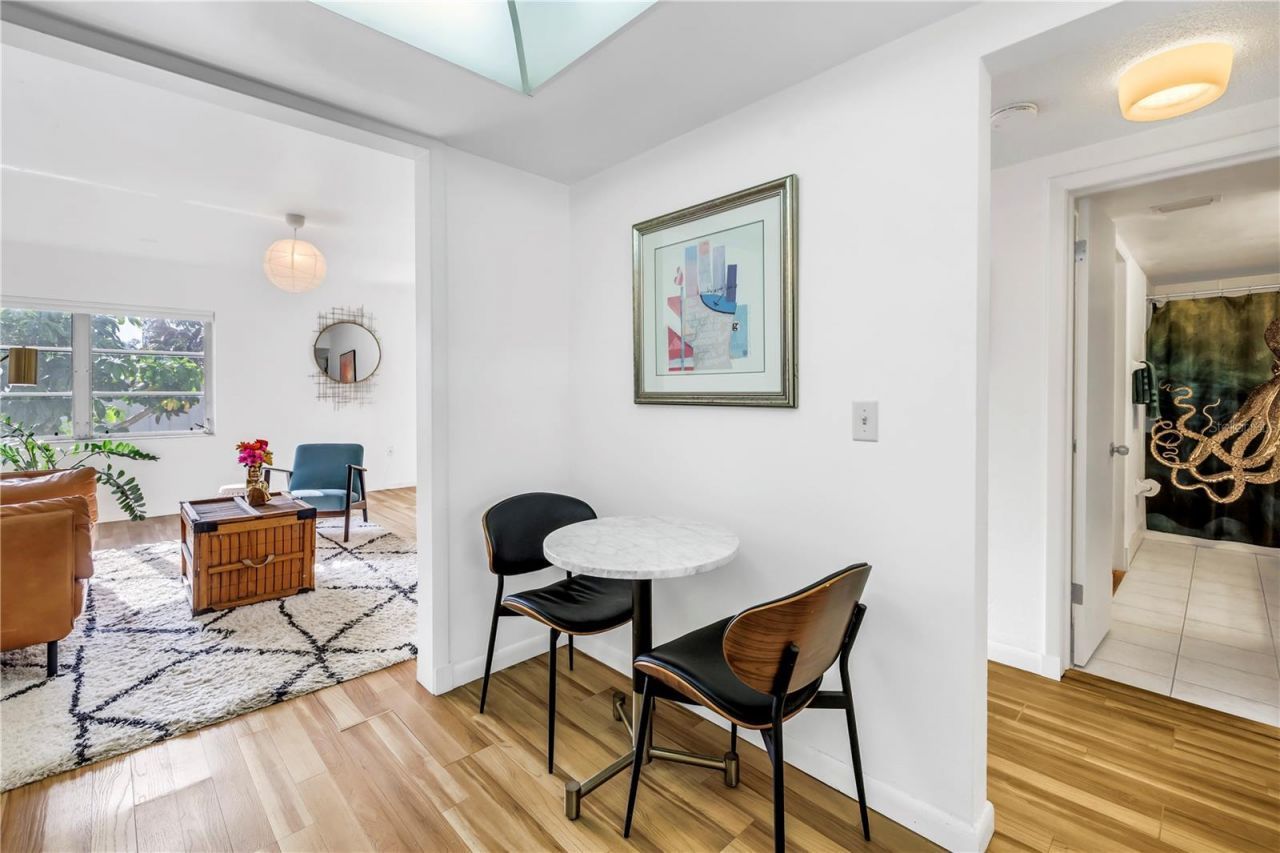 800 71st Avenue N, Unit 10, Saint Petersburg, FL 33702 Photo