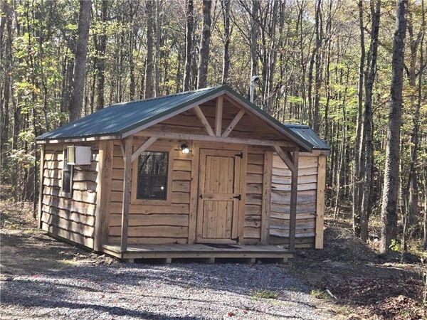 36 Buck Dr, Benezette, PA 15821