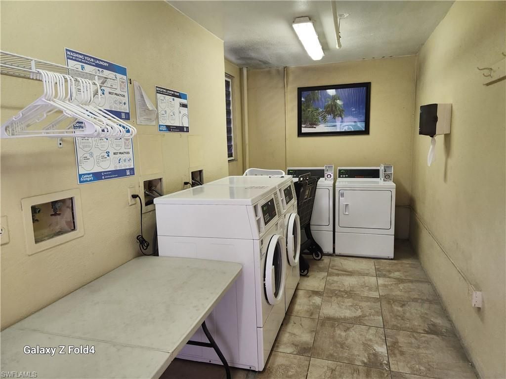 805 River Point Dr, Unit C-307, Naples, FL 34102 Photo