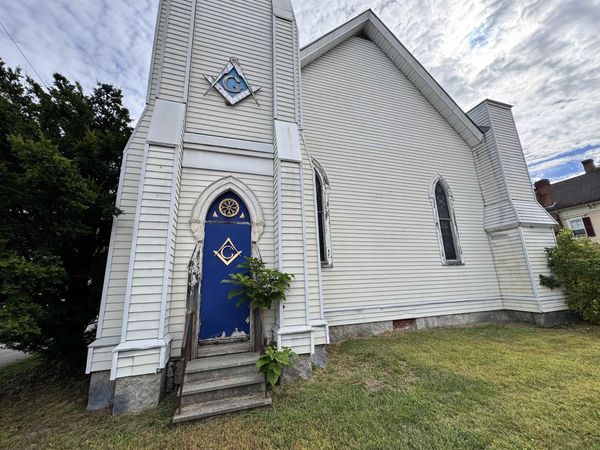 25 Green Street, Lebanon, NH 03766