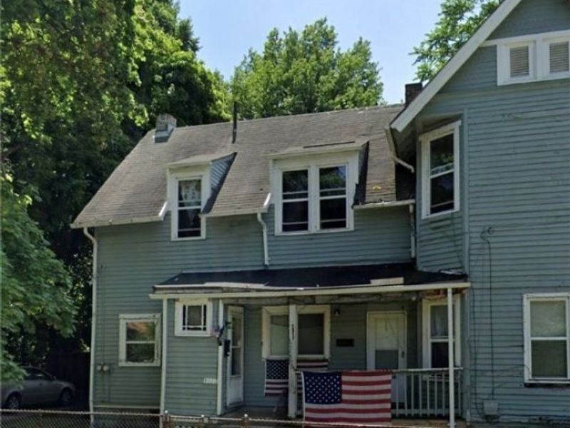 1377 E 66th Street, Cleveland, OH 44103 Photo 5