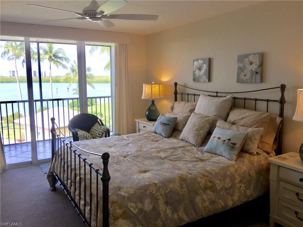 15 Bluebill Ave, Unit 205, Naples, FL 34108 Photo