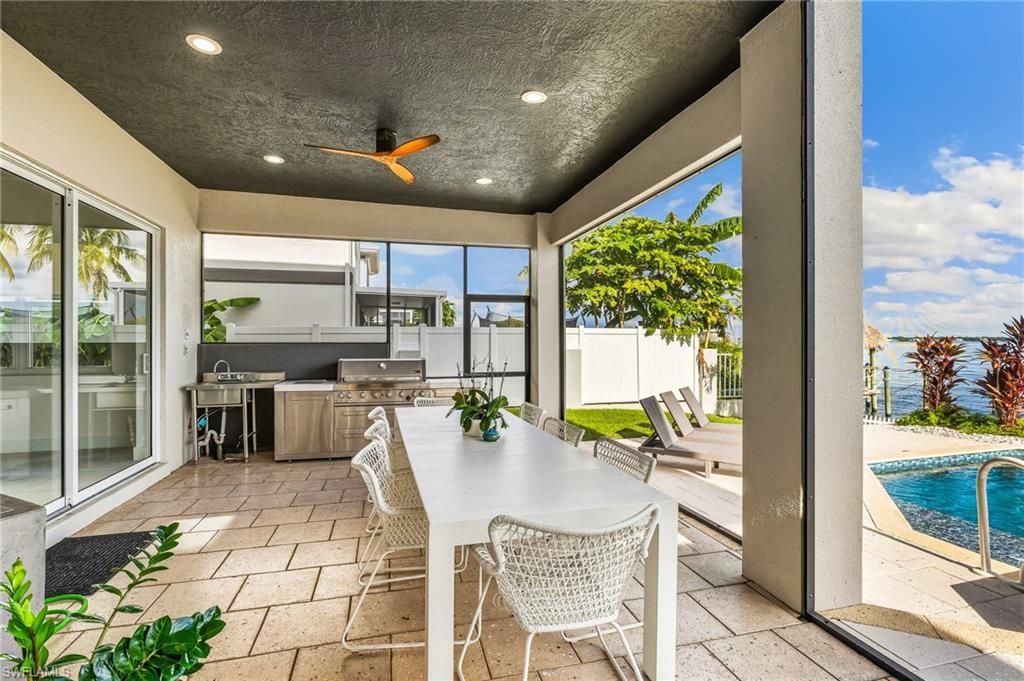 2418 SE 28th St, Cape Coral, FL 33904 Photo