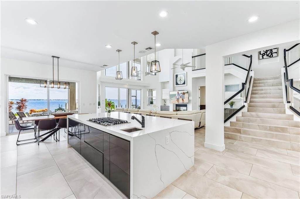 2418 SE 28th St, Cape Coral, FL 33904 Photo