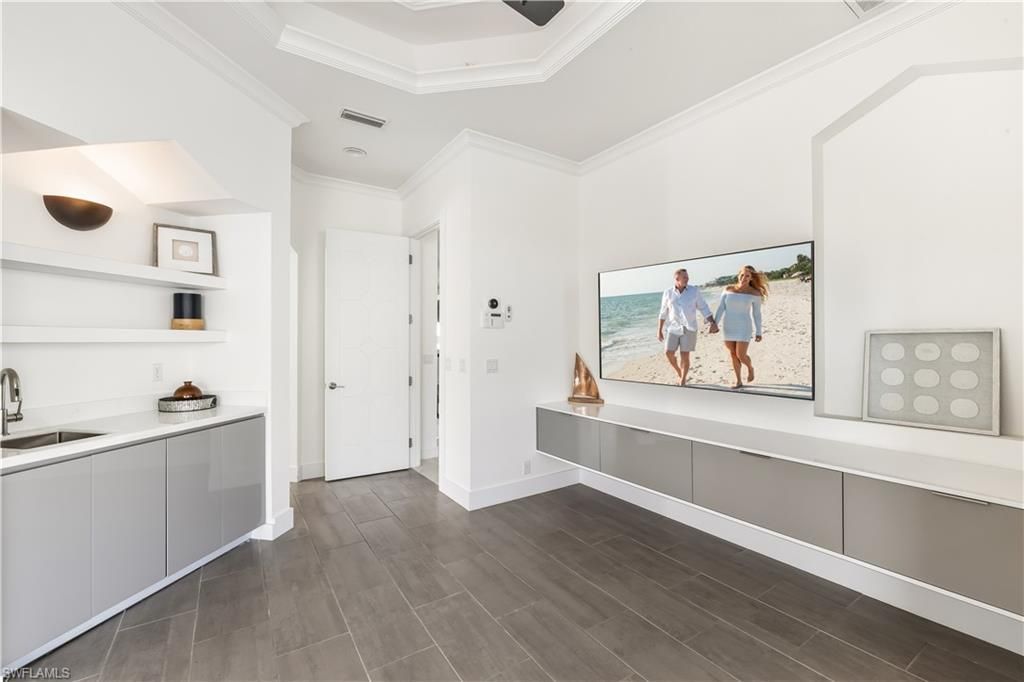 2418 SE 28th St, Cape Coral, FL 33904 Photo