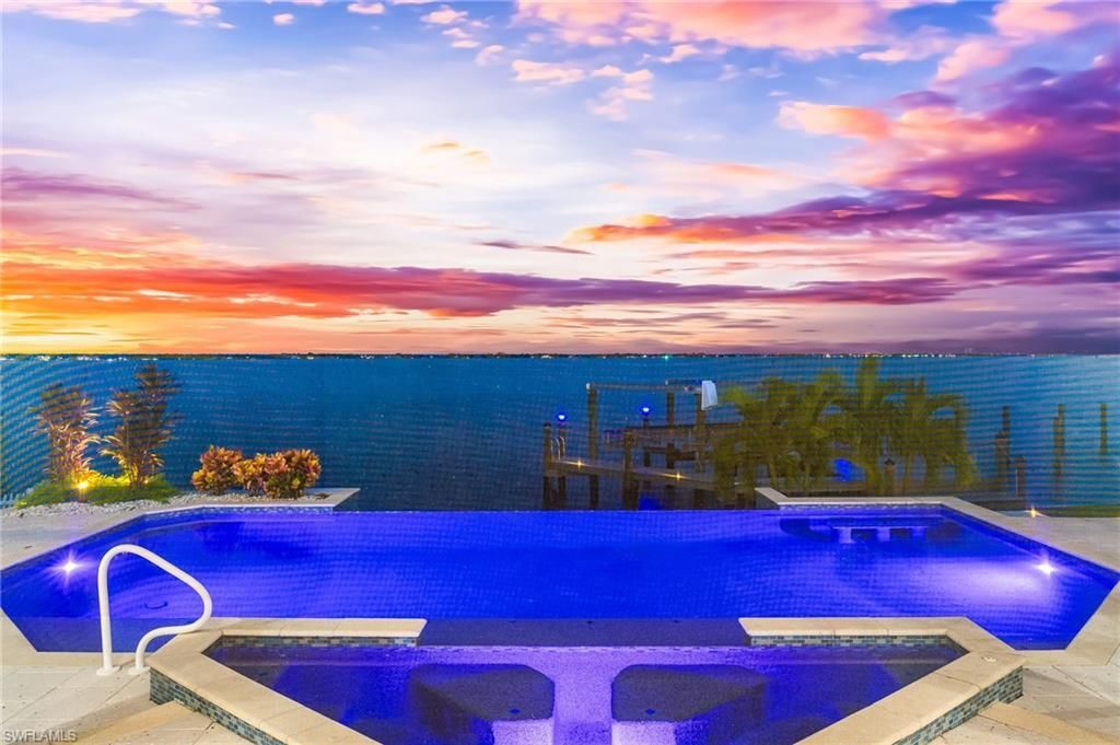 2418 SE 28th St, Cape Coral, FL 33904 Photo