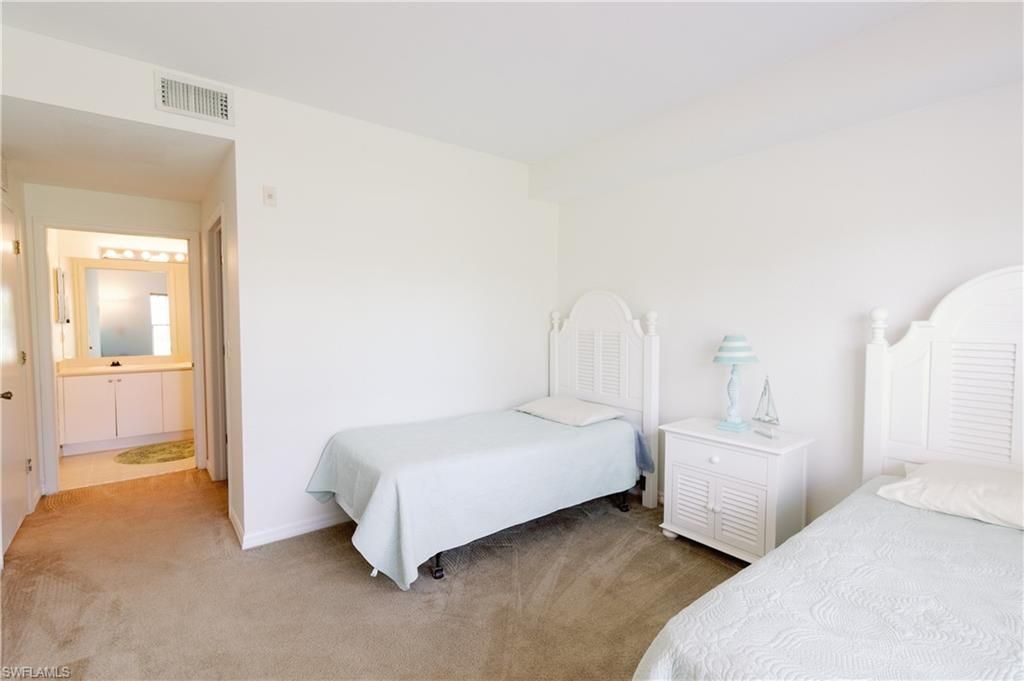 8555 Bernwood Cove Loop, Unit 105, Fort Myers, FL 33966 Photo