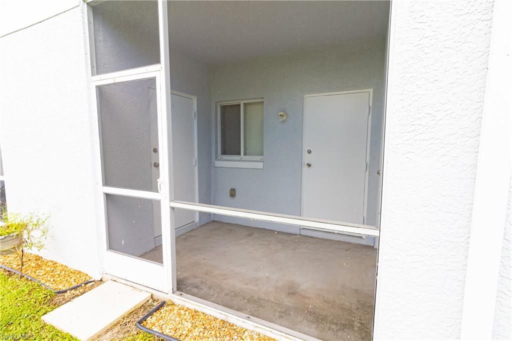 8555 Bernwood Cove Loop, Unit 105, Fort Myers, FL 33966 Photo