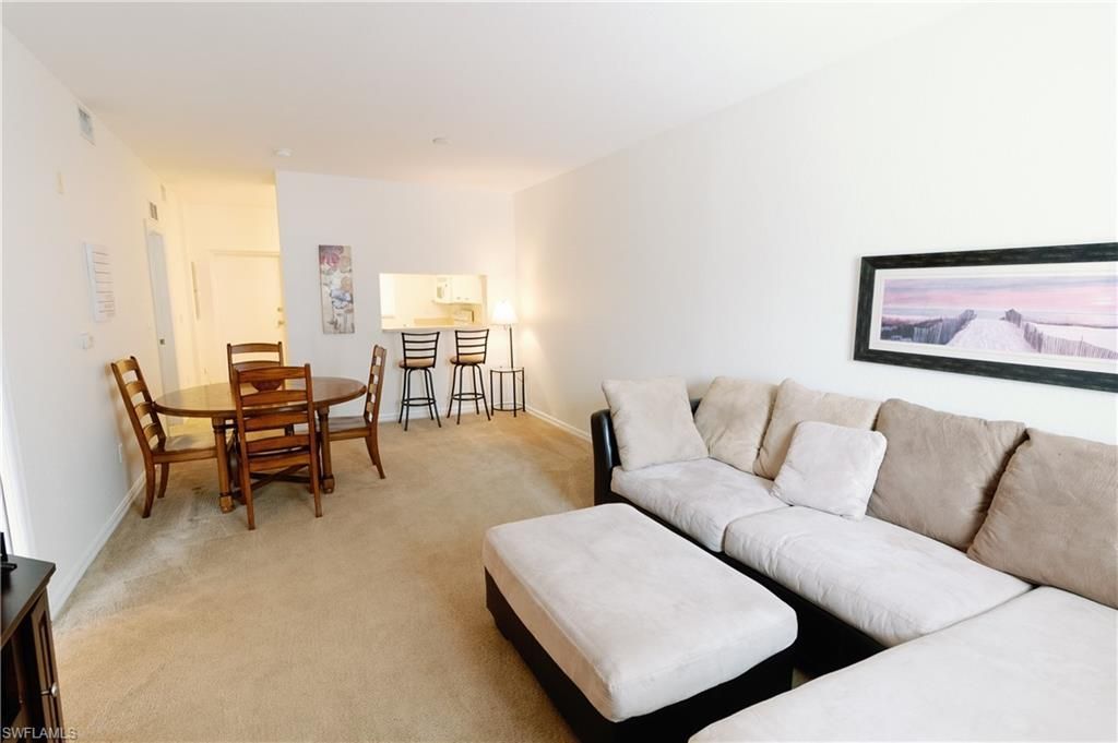 8555 Bernwood Cove Loop, Unit 105, Fort Myers, FL 33966 Photo