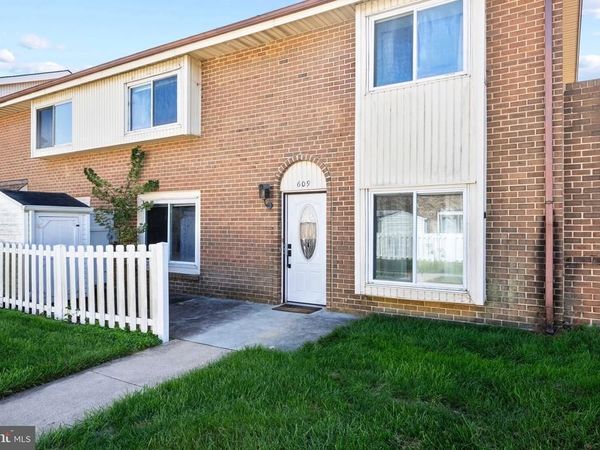 609 COBBLE CREEK CURVE, NEWARK, DE 19702