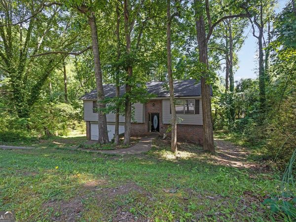 3189 Glen Hollow Drive, Rex, GA 30273