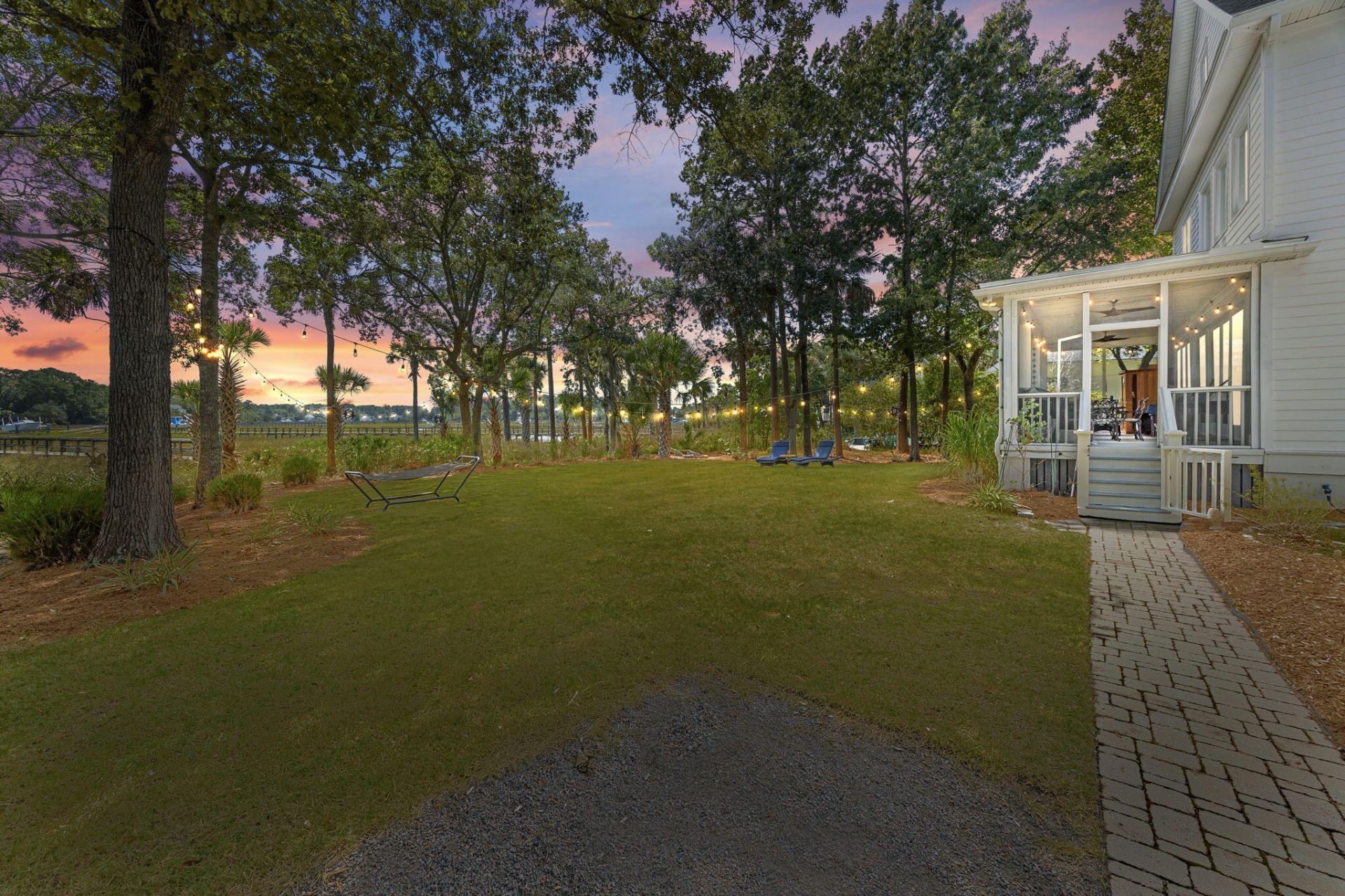 1756 Greenspoint Court Photo 34