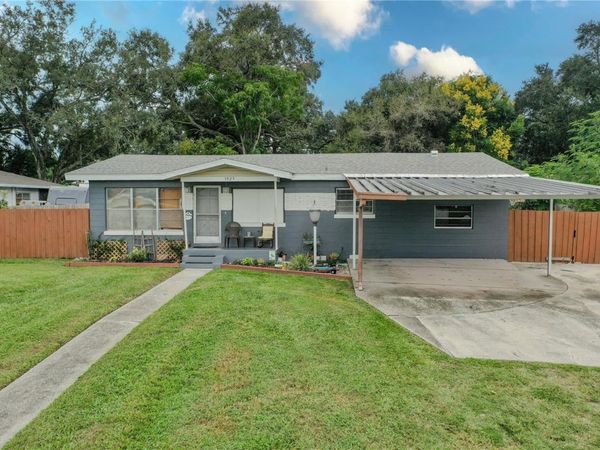 1023 BILTMORE DRIVE, WINTER HAVEN, FL 33881