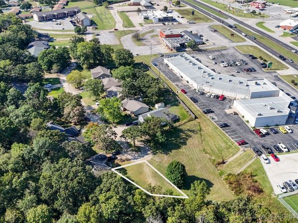 10 Antry Place, Catoosa, OK 74015