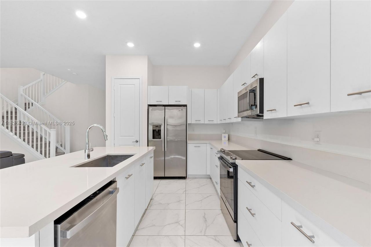 4349 SW 173rd Ave, Miramar, FL 33029 Photo