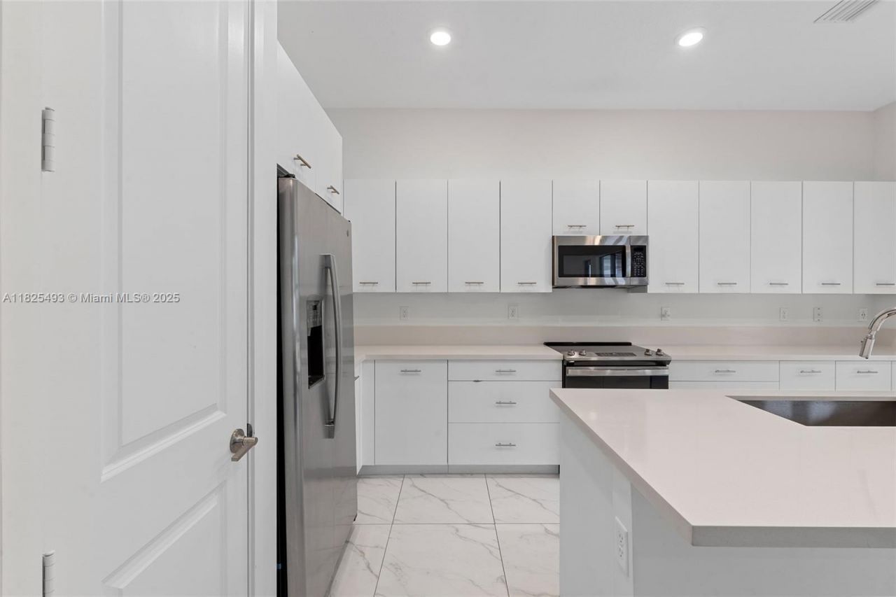 4349 SW 173rd Ave, Miramar, FL 33029 Photo