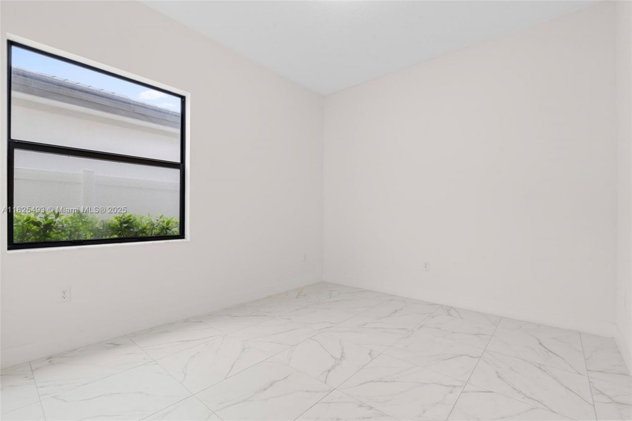 4349 SW 173rd Ave, Miramar, FL 33029 Photo