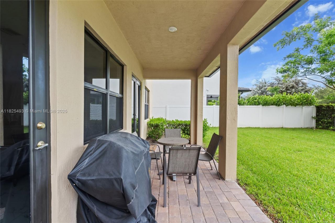 4349 SW 173rd Ave, Miramar, FL 33029 Photo