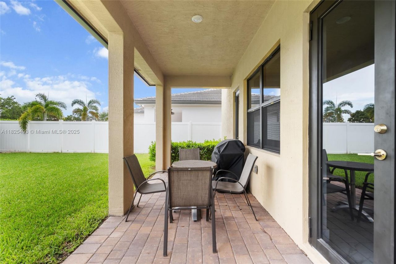 4349 SW 173rd Ave, Miramar, FL 33029 Photo