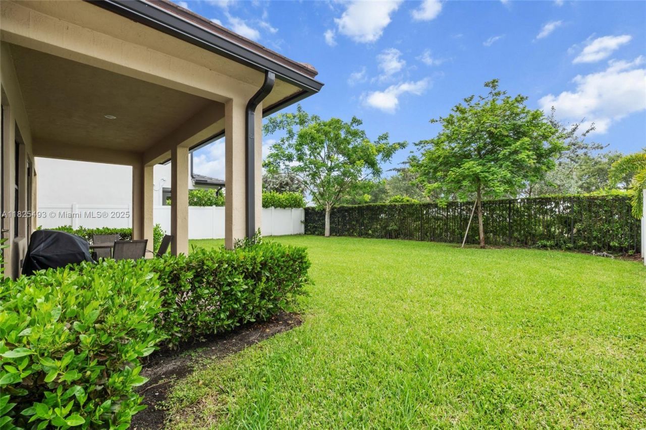 4349 SW 173rd Ave, Miramar, FL 33029 Photo