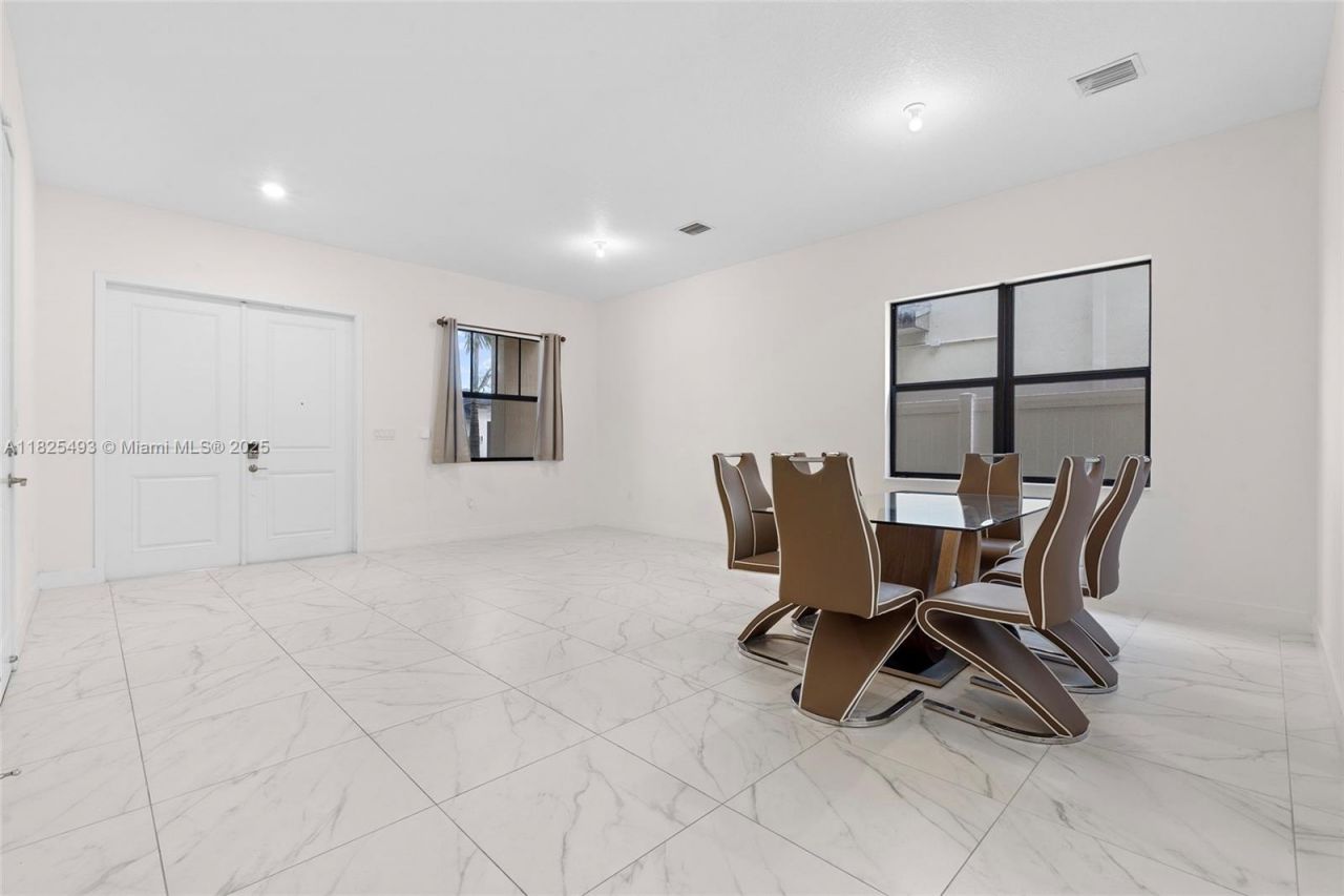 4349 SW 173rd Ave, Miramar, FL 33029 Photo