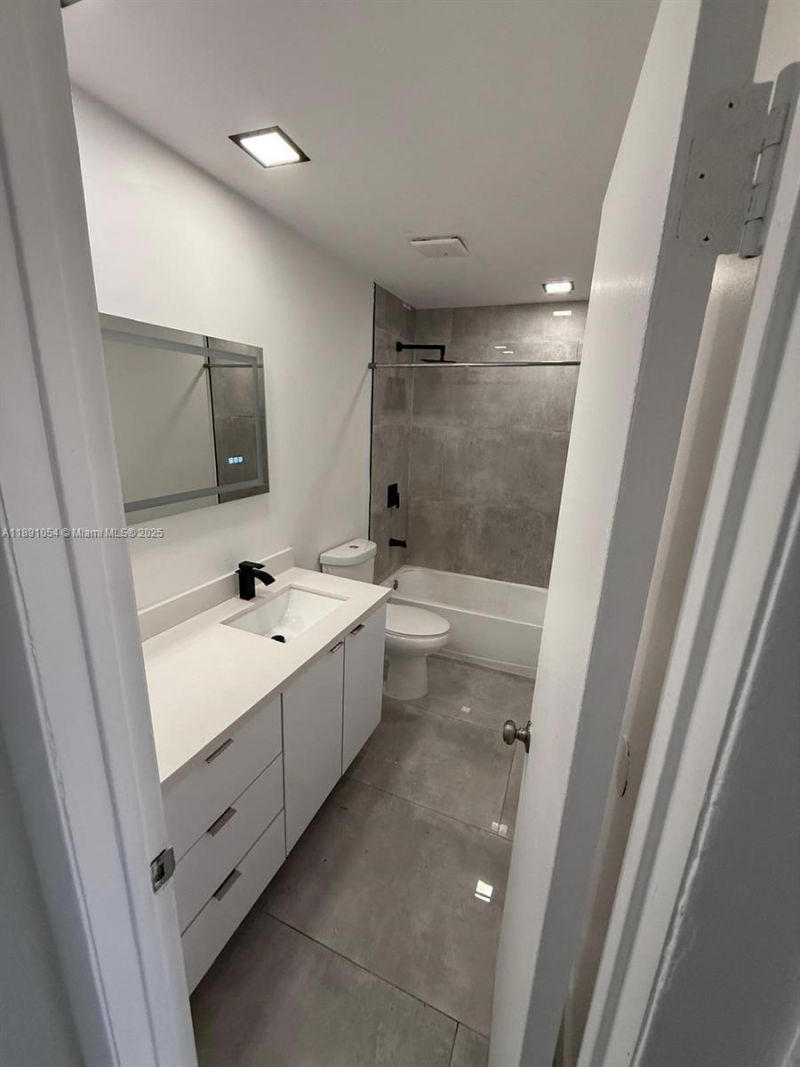 2655 NW 60th Way, Unit 195, Sunrise, FL 33313 Photo