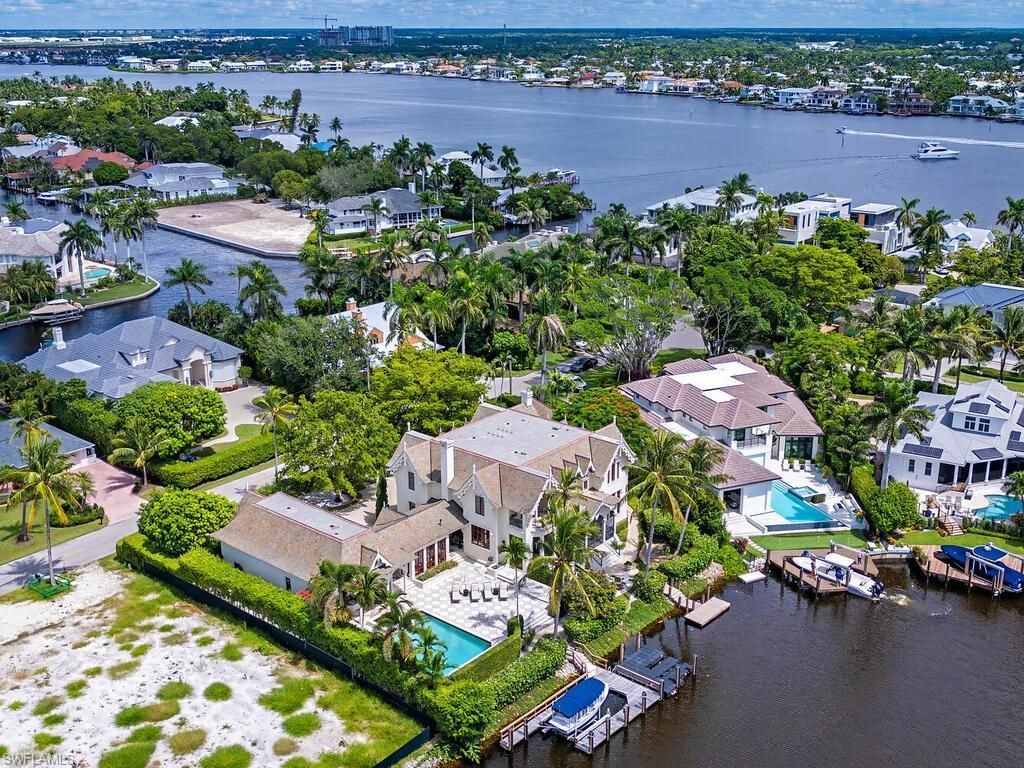 730 21st Ave S, Naples, FL 34102 Photo