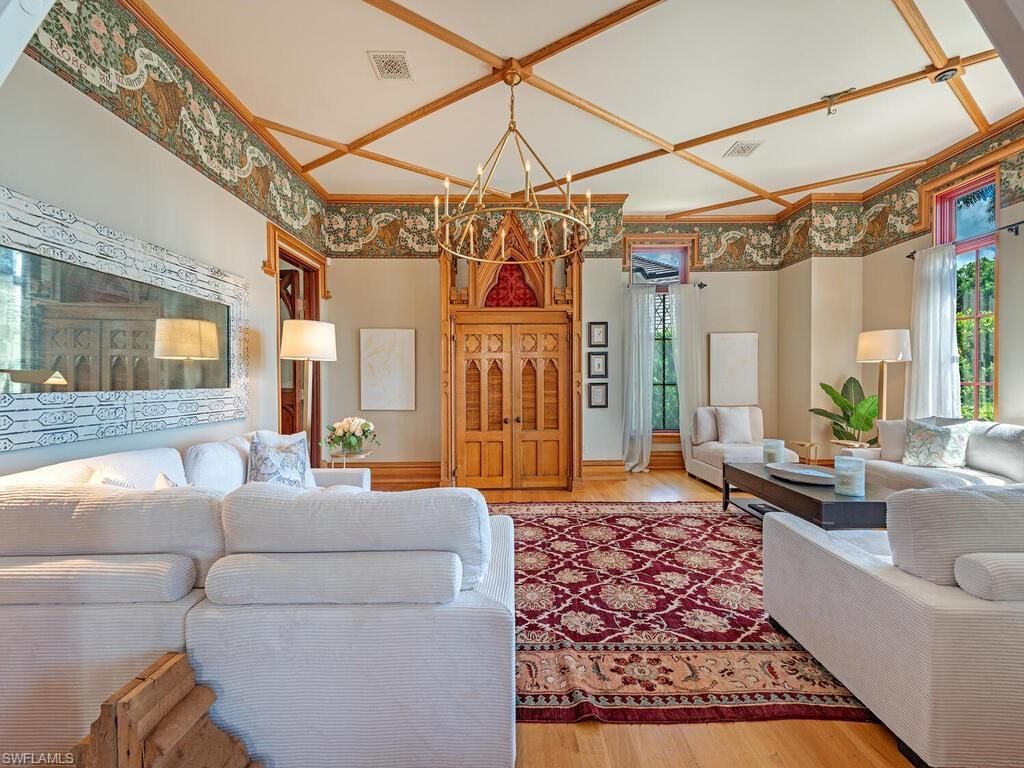 730 21st Ave S, Naples, FL 34102 Photo