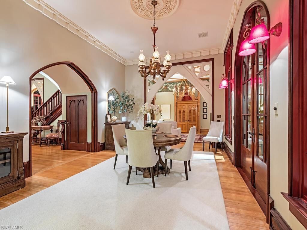 730 21st Ave S, Naples, FL 34102 Photo