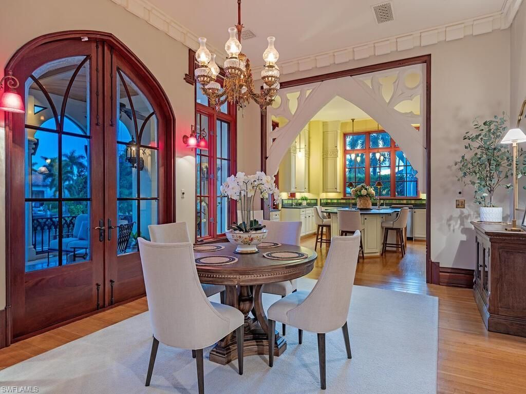 730 21st Ave S, Naples, FL 34102 Photo