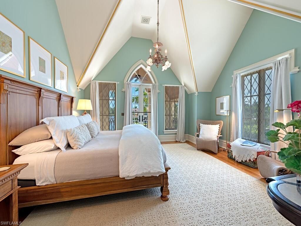 730 21st Ave S, Naples, FL 34102 Photo