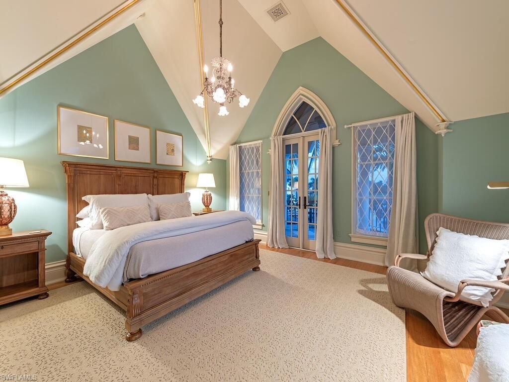 730 21st Ave S, Naples, FL 34102 Photo