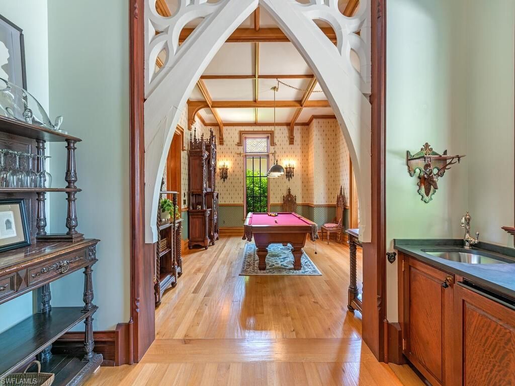 730 21st Ave S, Naples, FL 34102 Photo