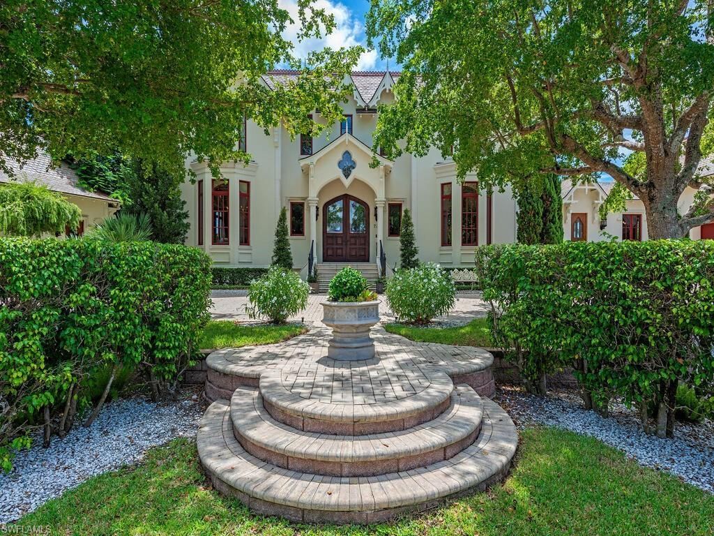 730 21st Ave S, Naples, FL 34102 Photo