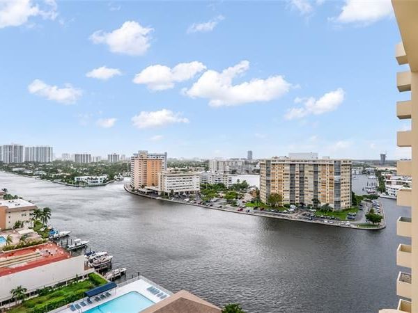 1833 S Ocean Dr, Unit 1608, Hallandale Beach, FL 33009
