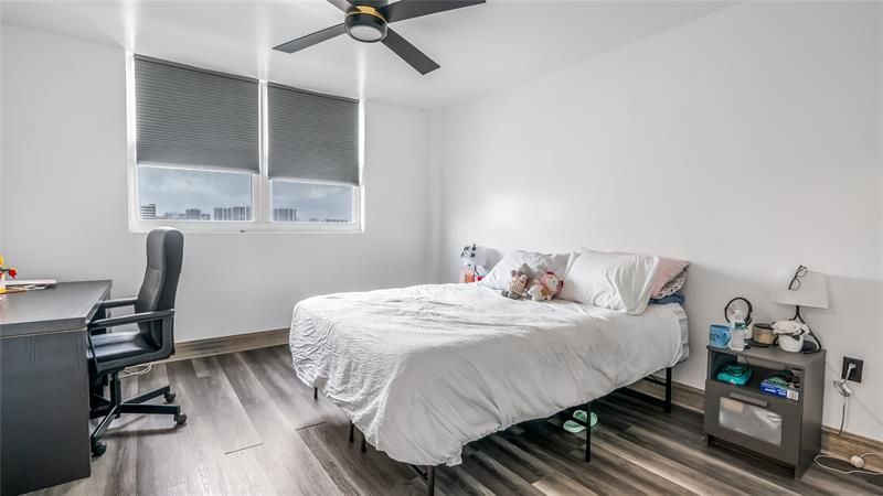 1833 S Ocean Drive, Unit 1608, Hallandale Beach, FL 33009 Photo