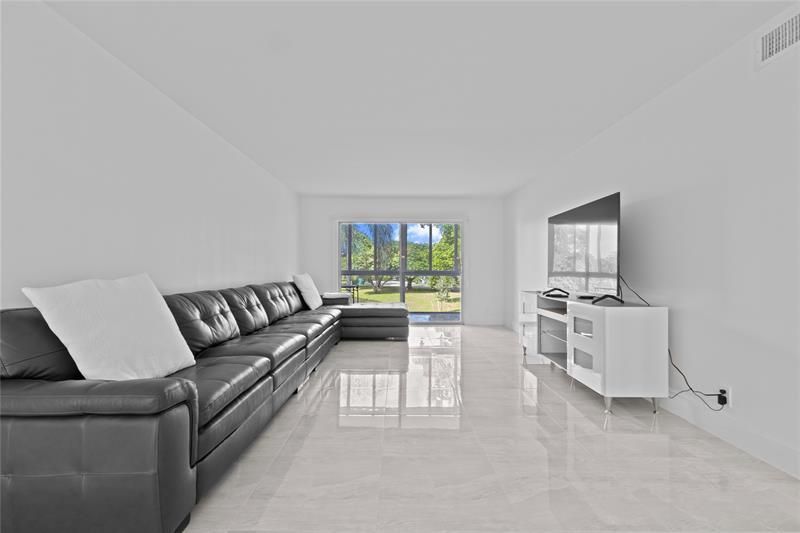 4301 Martinique Circle, Unit M2, Coconut Creek, FL 33066 Photo