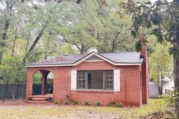 119 Padgett Loop photo 4