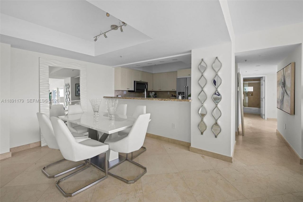 650 West Ave, Unit 1407, Miami Beach, FL 33139 Photo