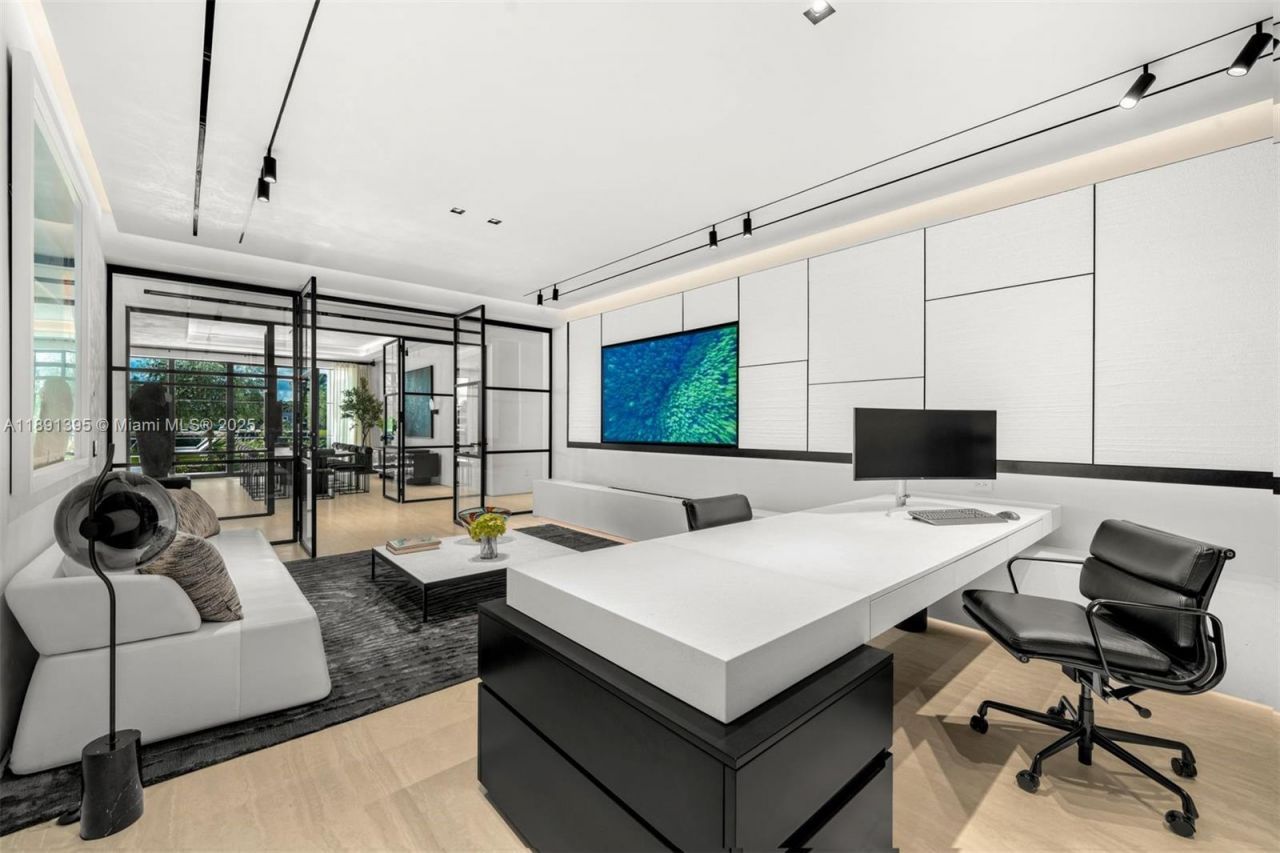 2401 Spanish River Rd, Boca Raton, FL 33432 Photo