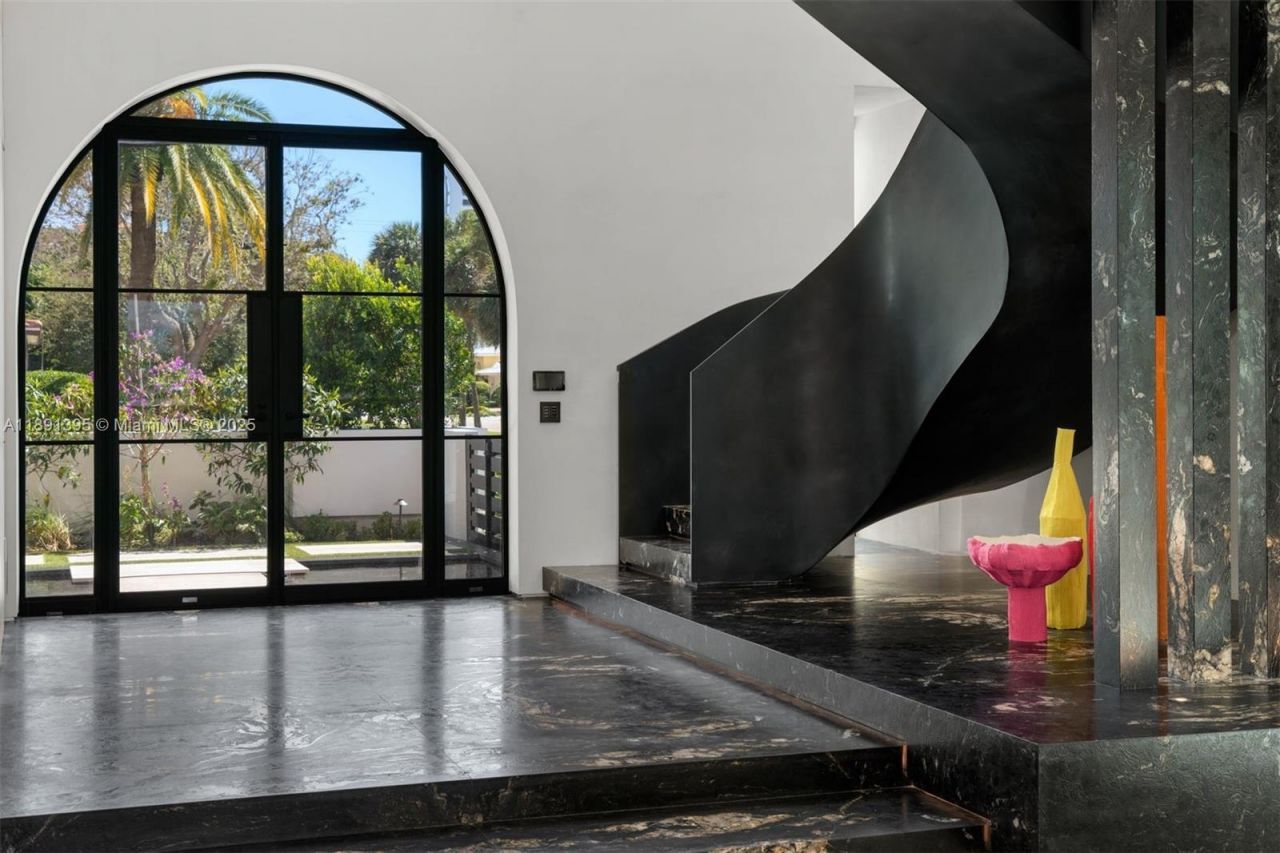 2401 Spanish River Rd, Boca Raton, FL 33432 Photo