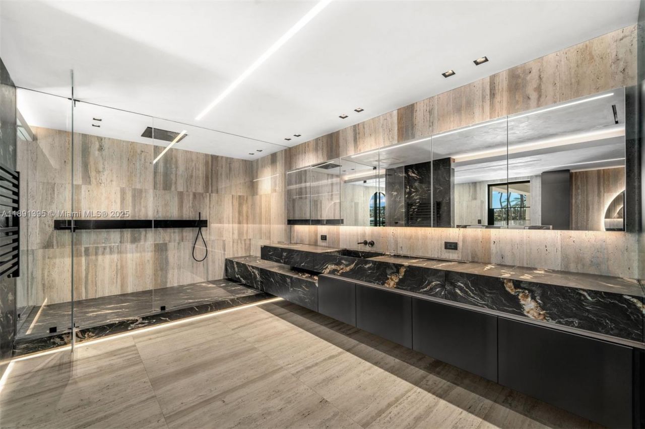 2401 Spanish River Rd, Boca Raton, FL 33432 Photo