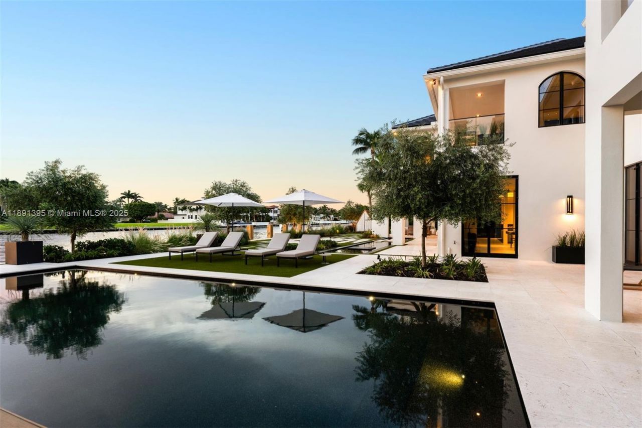 2401 Spanish River Rd, Boca Raton, FL 33432 Photo