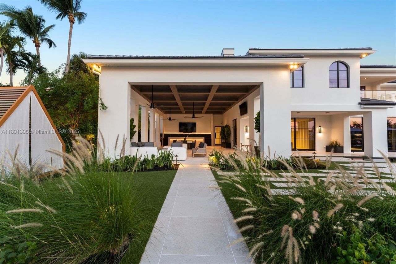 2401 Spanish River Rd, Boca Raton, FL 33432 Photo