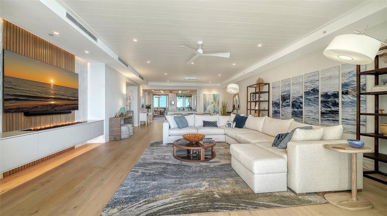 435 L Ambiance Drive, Unit J703, Longboat Key, FL 34228 Photo