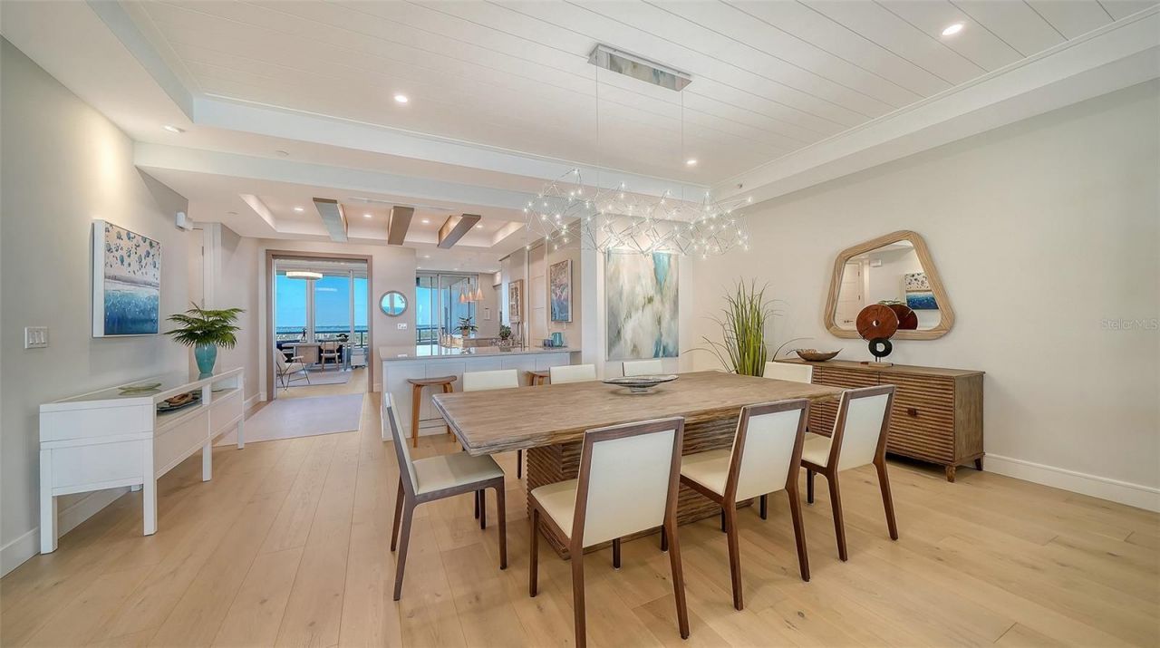 435 L Ambiance Drive, Unit J703, Longboat Key, FL 34228 Photo