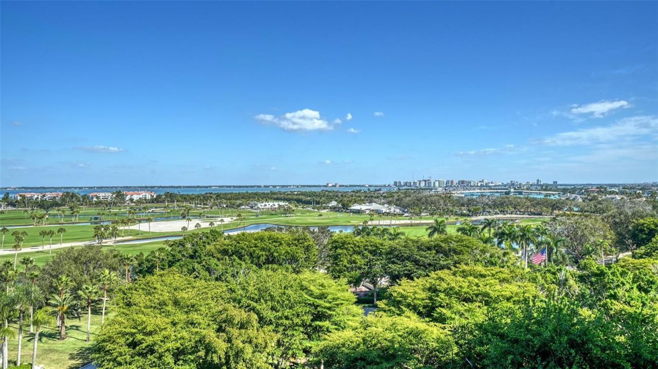 435 L Ambiance Drive, Unit J703, Longboat Key, FL 34228 Photo