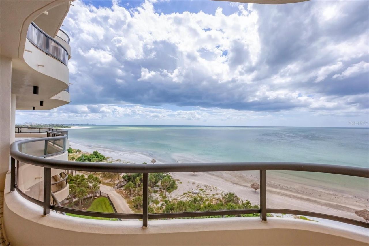 435 L Ambiance Drive, Unit J703, Longboat Key, FL 34228 Photo